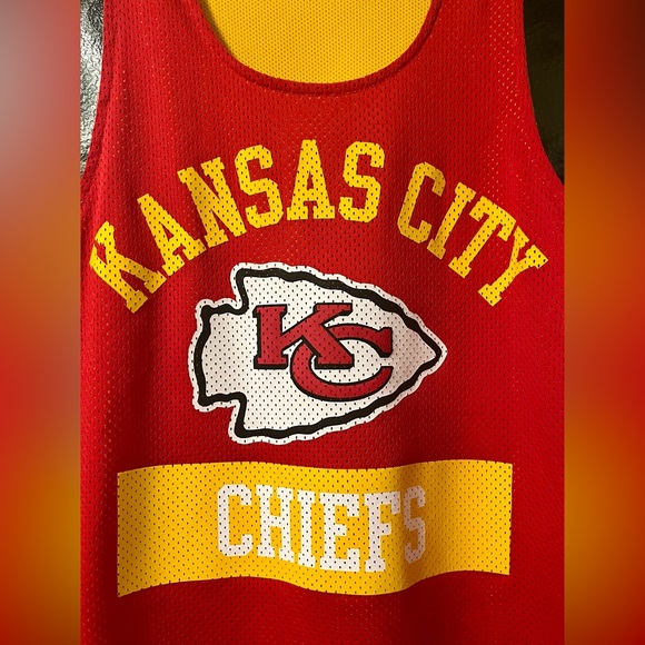 KC Chiefs NIKE DRI-FIT Womens Mesh Layer Jersey Tank Top Shirt NFL Kansas City - Picture 2 of 10